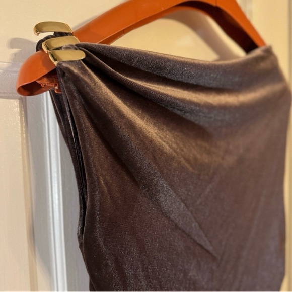 Taylor Velvety Dark Brown Evening Dress - Picture 4 of 5